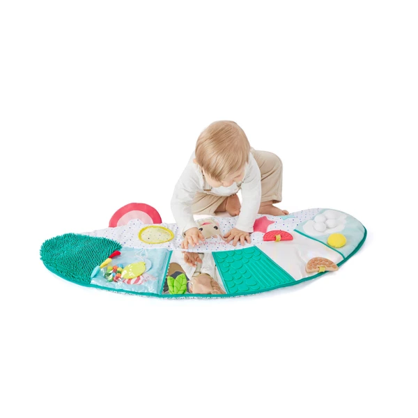 SOPHIE LA GIRAFE TOUCH SENSORY PATH