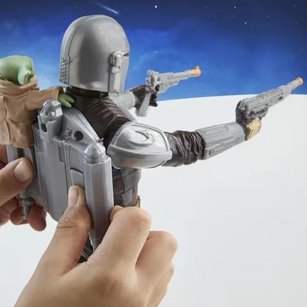 STAR WARS MOVIE FEATURE ΗΛΕΚΤΡΟΝΙΚΗ ΦΙΓΟΥΡΑ MANDALORIAN & GROGU
