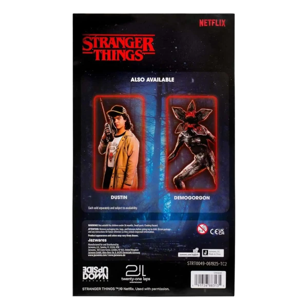 STRANGER THINGS COLLECTOR 15cm ARTICULATED FIGURE WITH ACCESSORIES - ELEVEN
