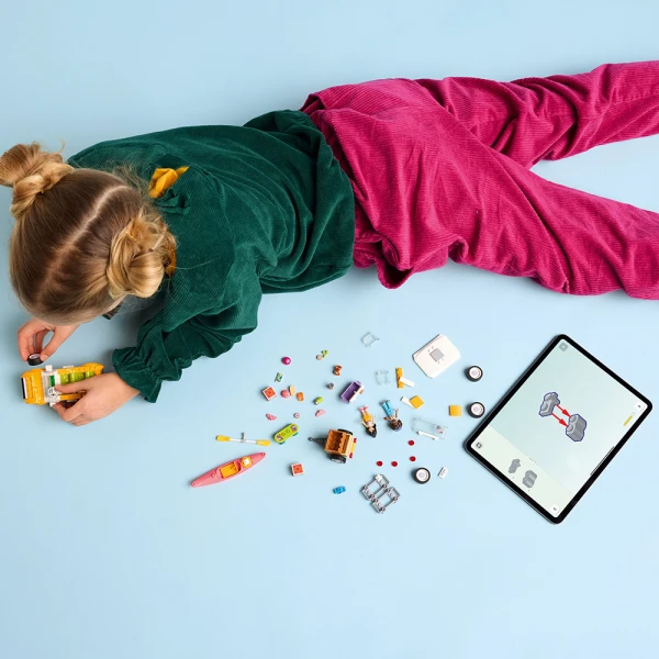 LEGO® FRIENDS ΑΥΤΟΚΙΝΗΤΟ ΓΙΑ ΟΔΙΚΟ ΤΑΞΙΔΙ ΦΙΛΙΑΣ