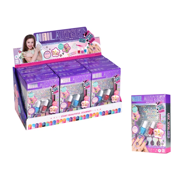 MANICURE SET WITH ACCESSORIES