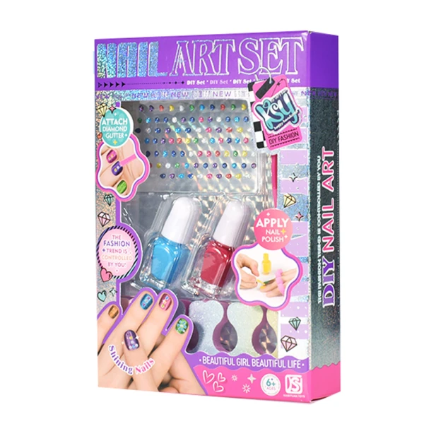 MANICURE SET WITH ACCESSORIES